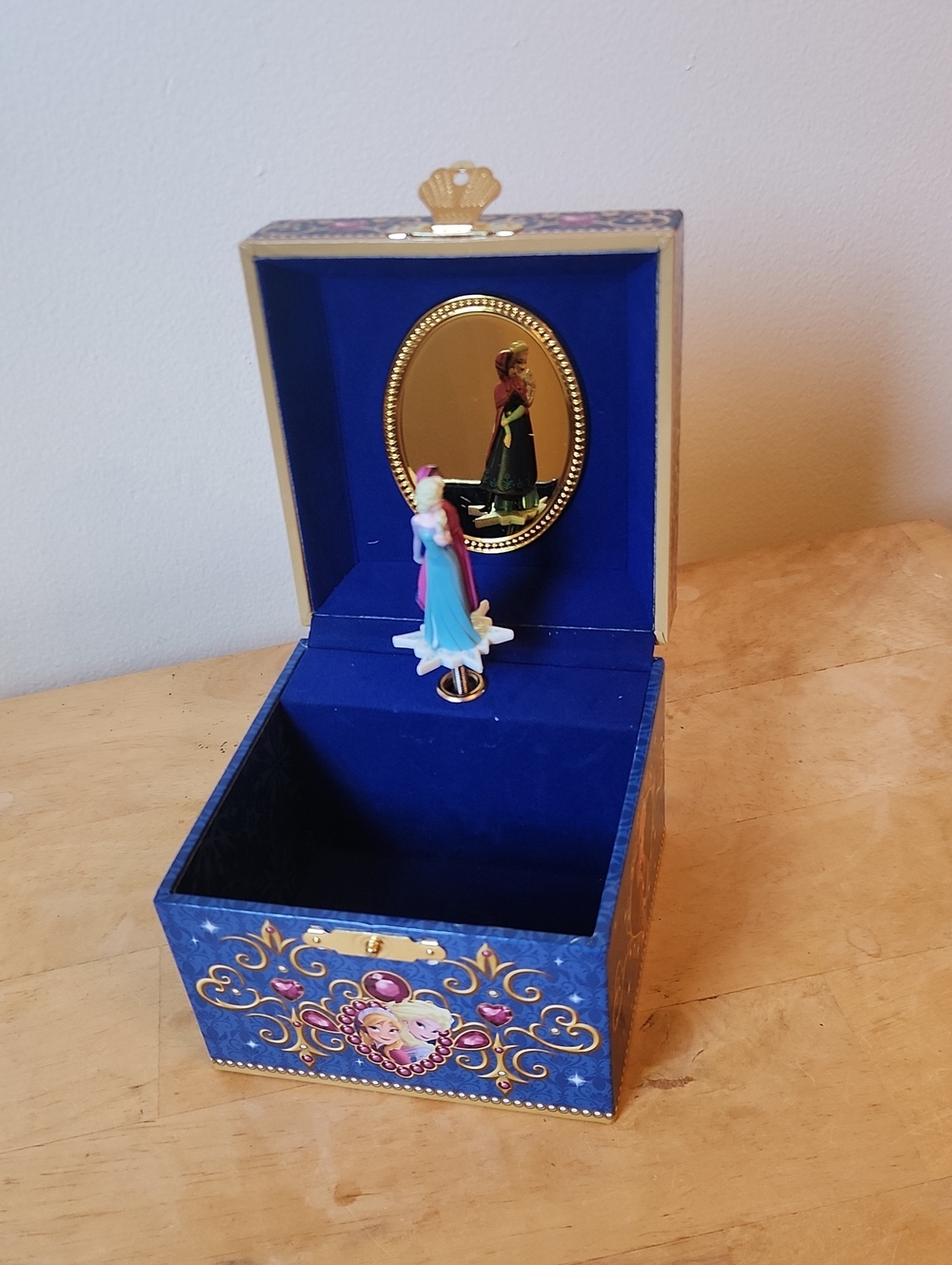 Disney Parks Frozen Elsa Anna Music Jewelry Box - Picture 3 of 11